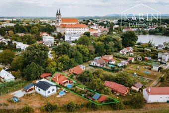 Chata / 3i dom v záhradkárskej osade v Šaštíne-Strážach - 2