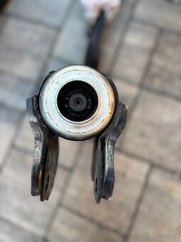 Predné ramená Ford Mondeo MK4 - 2