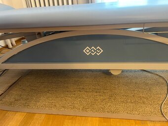 Predam PLNE FUNKCNE elektricky polohovatelne masazne lehatko - 2