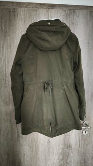 Zimná khaki bunda - parka s kožušinou Hollister - 2