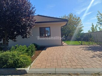 Na predaj moderný rodinný dom v tichej časti Beladíc – Pustý - 2