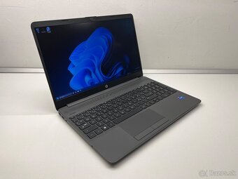 HP 250 G9 15.6" i7-1255U/32GB/256GB/FHD/TN/ZAR10m - 2