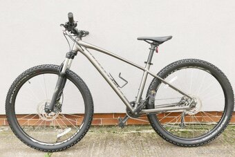 Predám horský bicykel Specialized Pitch 27,5 M - 2