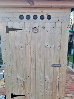 elektrická udiareň - 2