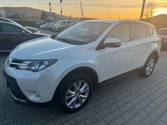 Toyota RAV4 2.2 l D-4D Premium AKONTACIA OD 0% - 2