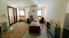 Amnis Student House Trnava-Ubytko pre študentky-OBSADENÉ - 2