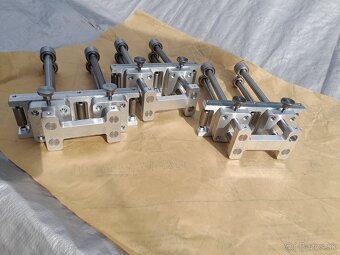 Dvojitá ohybačka plechov ručná - 2