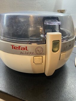 Teplovzdušná fritéza Tefal - 2