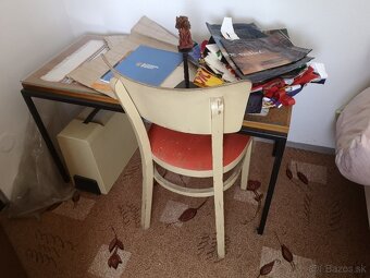Stoly a stoličky - 2