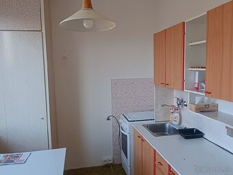 Prenájom 1. bytu na Sídlisku III - 2