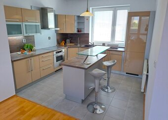 Prenájom 2i zar. bytu s terasou, Záporožská ul., Petržalka - 2