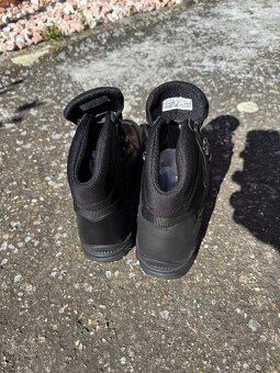 Policajné topánky vibram - 2