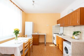 1-izbový byt s balkónom na prenájom, Zvolen - Sekier - 2