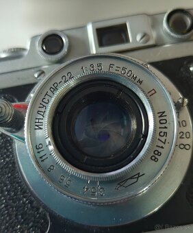 Zorki + 50/3.5 Industar 22 - 2