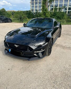 Ford Mustang - 2