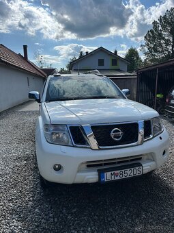 Navara d40 - 2