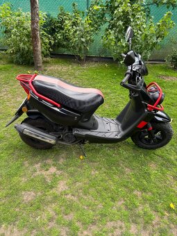 Skúter 125ccm - 2