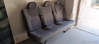 Predam 3 sedacka lavica Renault Trafic, Opel vivaro 2005 - 2