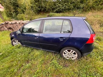Volkswagen golf - 2