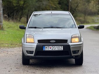 Ford Fusion 1.4tdci stk ek 2027 nové zimné pneu - 2