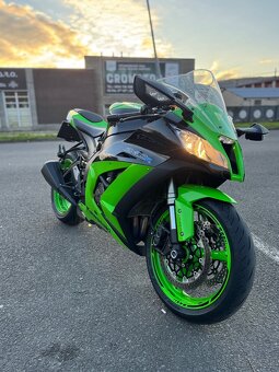 kawasaki Ninja zx10r 147 kw 2012 - 2