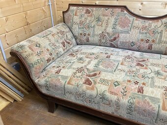 Predám veľkú starodávnu sofu v top stave - 2