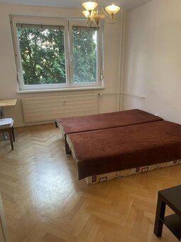 Prenajmeme kompletne zrekonštruovaný 3-izbový byt, Ružinov, - 2