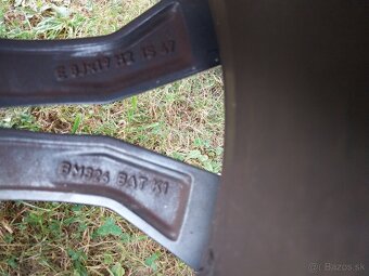Predam na BMW 3,5 a iné  4x Alu disky R19 - 2
