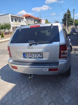 Jeep Grand Cherokee - 2