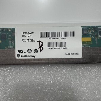 Predám obrazovku do notebooku 15,6" LED display 40pin HD+ B - 2