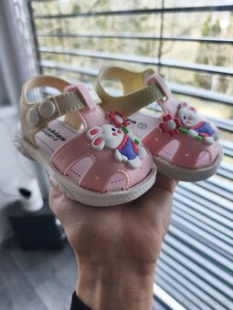 Dievčenské sandále - 2