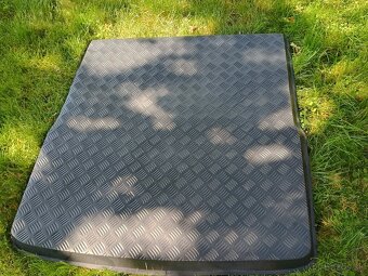 Vaňa plastová do kufra VW Passat 2010-2015 - 2