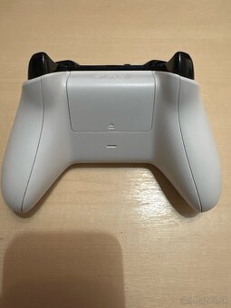 Xbox wireless controller (ovladáč) - 2