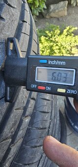 225/60R17 Hankook - 2