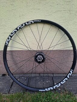 E thirteen trs+ 142x12mm - 2