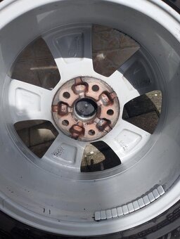 Disky Škoda 5x112,5 s pneumatikami 215/60 R16 - 2