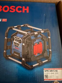 Stavebne radio Bosch GPB 18V-5 SC
- 2