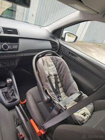Autosedačka, vajičko Chicco pre dieťa - 2