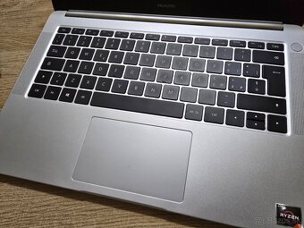 Huawei Matebook 14 v super stave s 8gb ram 256gb ssd diskom - 2
