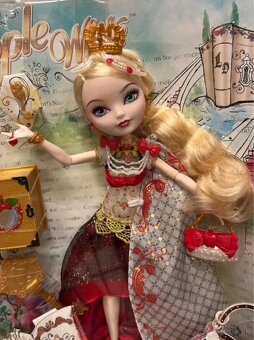 Ever After High Apple White Legacy Day - 2