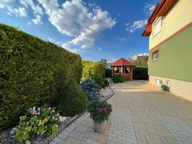 Na predaj poschodový RD, Šurany - 2