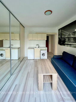 Na predaj moderná garsónka po kompletnej rekonštrukcii v KN - 2