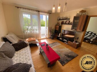 REZERVOVANÝ  3 izbový tehlový byt  Zvolen - širšie centrum - 2