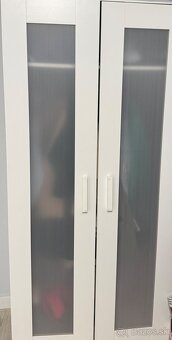 Vesiakova skriňa - 2