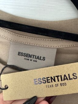 essentials tričko - 2