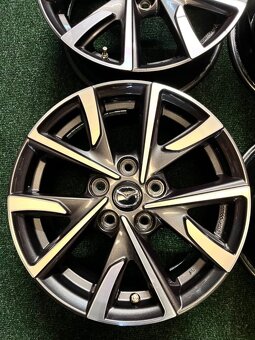 5x114,3 R16 Originál alu Mazda CX3 - 2019 - 2
