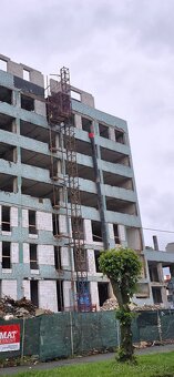 Stavebný výťah. - 2