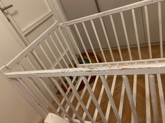 Darujem postieľku - 2