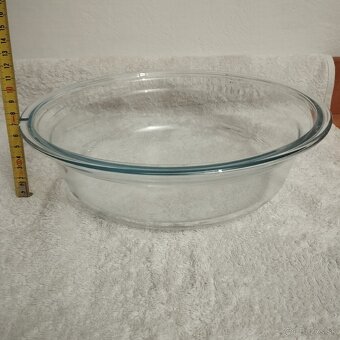 Priemer 27 cm cena 9 eur - 2