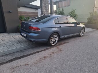 VW Passat 2,0 tdi - 2